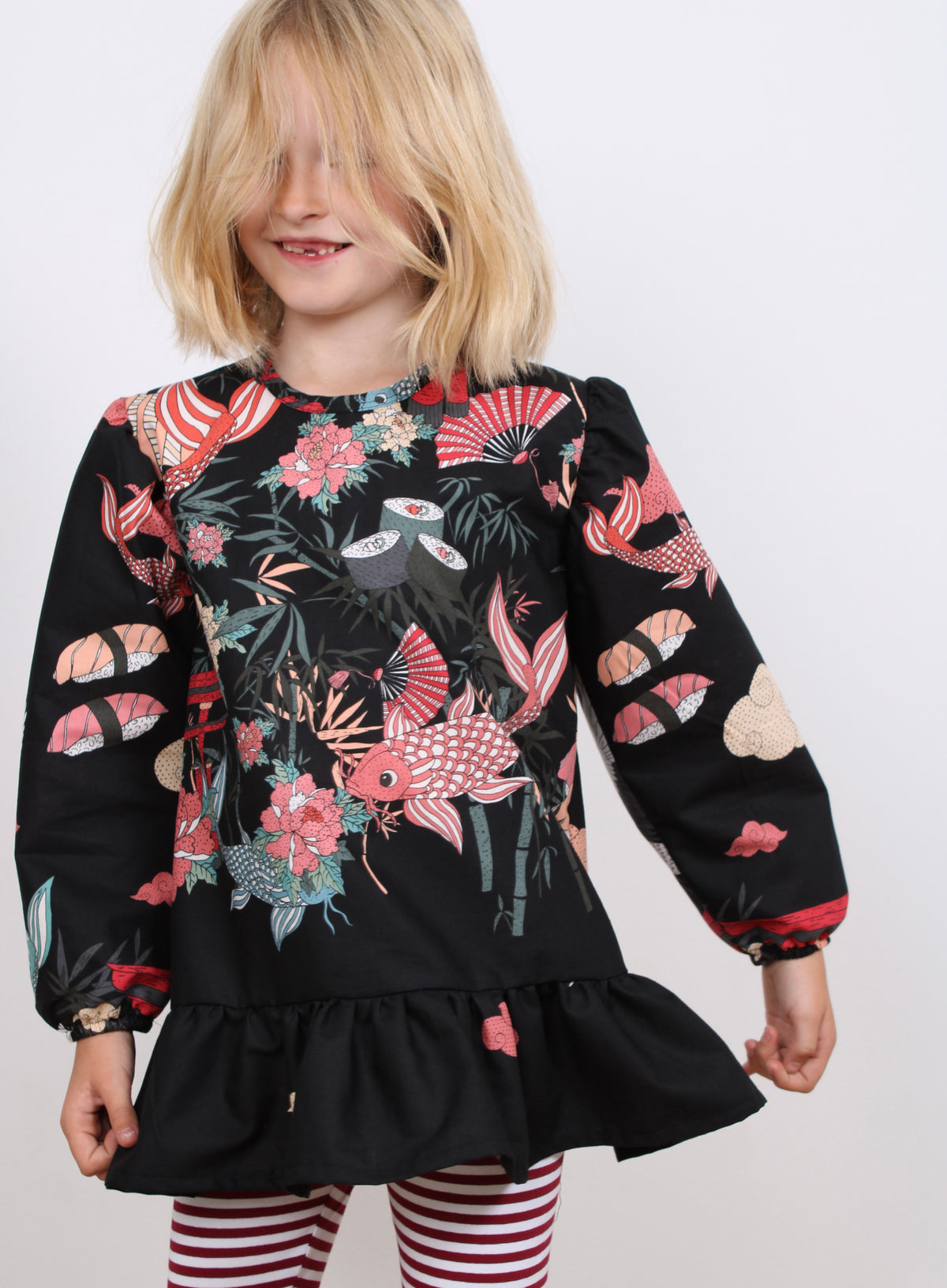 Alima Bluse, Lost in Tokyo
