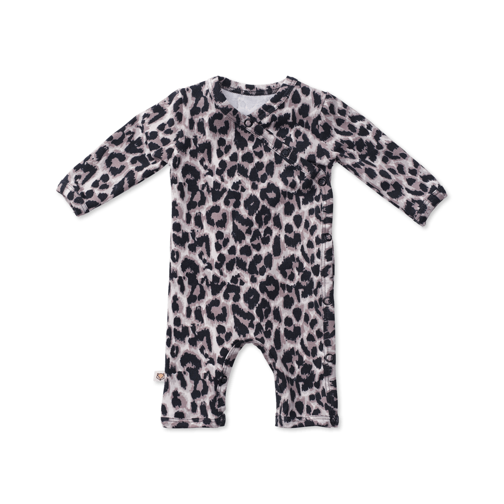 Norma Onesie, Leo