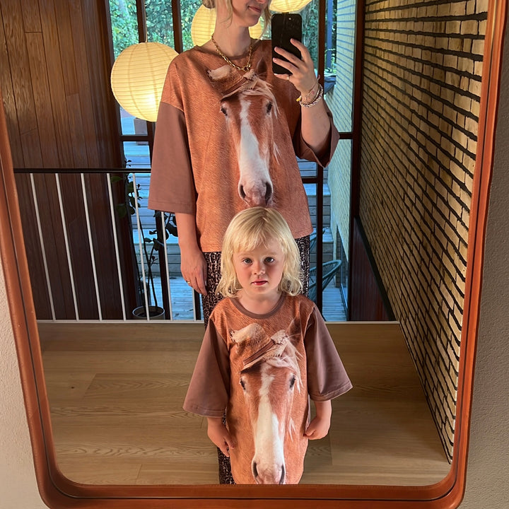 JA TAK TILBUD, Horse Tee