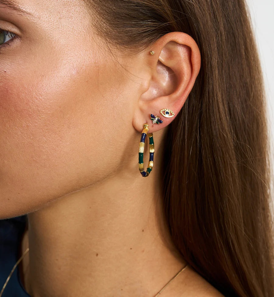 Single Natflue ørestik, forgyldt med zirkoner