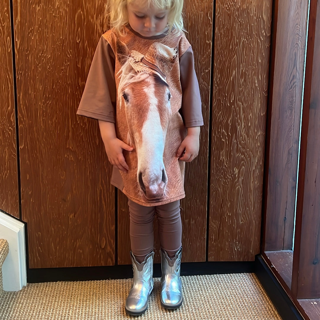 JA TAK TILBUD, Horse Tee