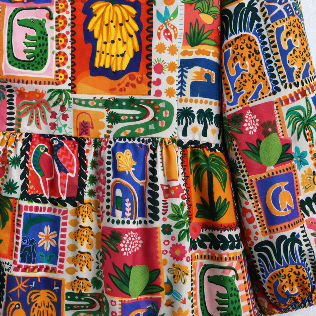 Beth Bluse, Tiny Tropic