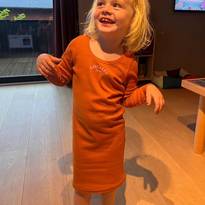 Rib Kjole, Locally Made