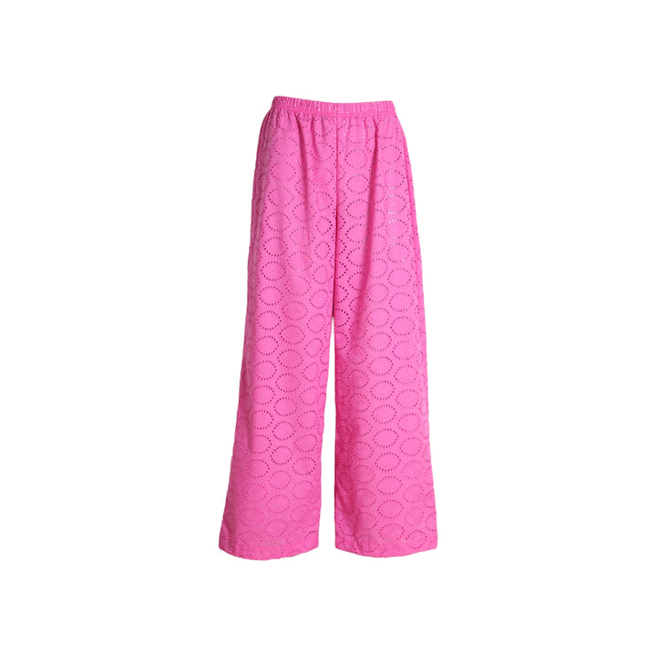 Viddebuks, Embroidery Scallops