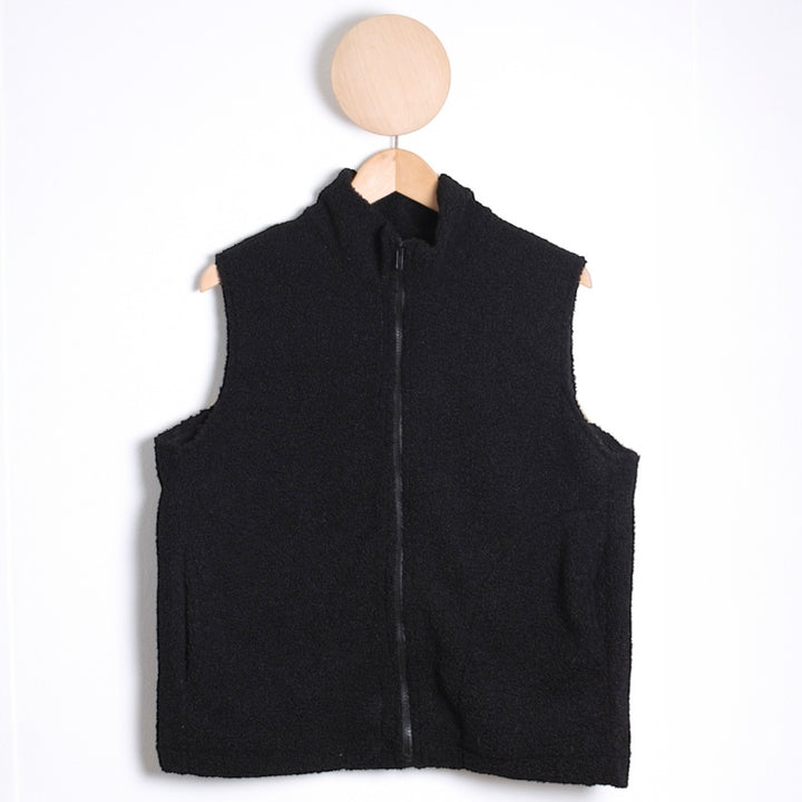 Frida Zip Teddy Vest, Chibi