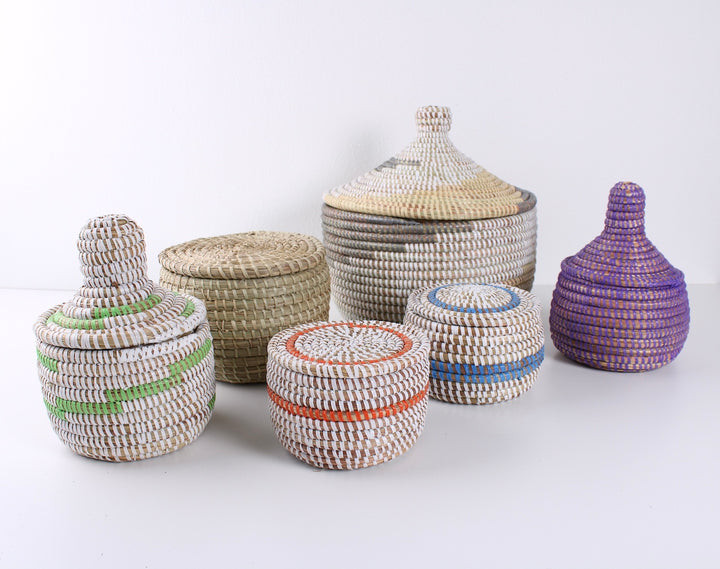 Basket with lid, Multi Colors
